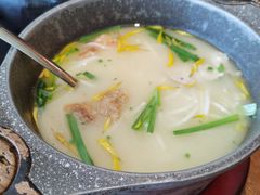 云南过桥米线-云海肴·汽锅鸡·云南菜(苏州中心店)