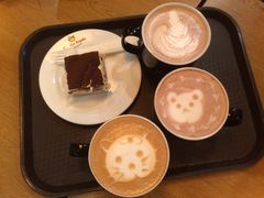 -Gloria Jean's Coffees