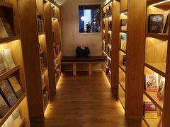-思南书局(复兴中路店)