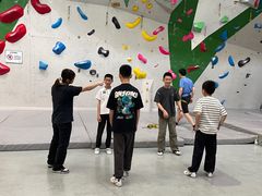 -绿壁虎攀岩基地(Tcar店)