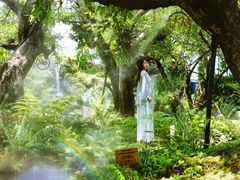 -Chom Cafe and Restaurant