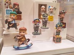 -泡泡玛特POPMART (北京超极合生汇店)