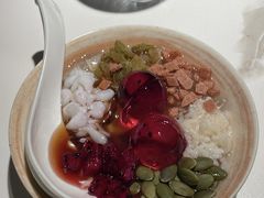 四川冰粉-麻六记(新天地店)