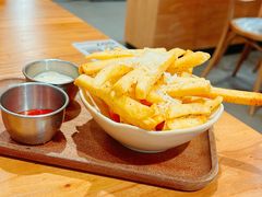 -宝山日月光中心