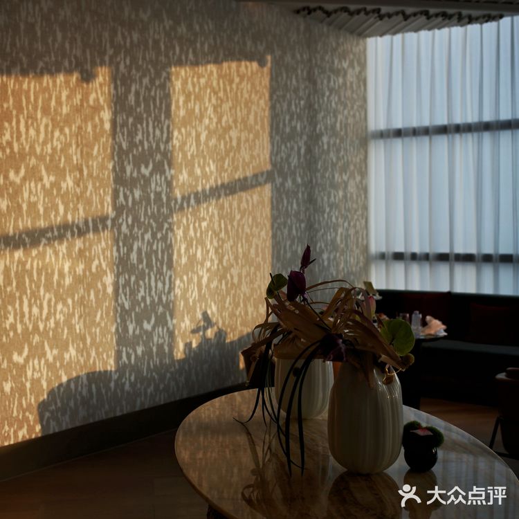 夏日焰火流光倾城|可以吃的美高梅艺术画