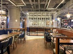 大堂-机器人火炉披萨(爱琴海店)