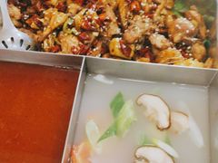 -鸡遇虾煲干锅火锅(小寨金莎店)