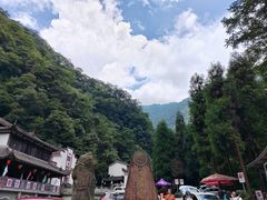 -西岭雪山大飞水景区