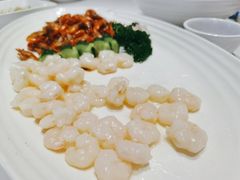 -品悦酒店(三林古镇店)