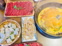 -贵厨酸汤牛肉(小十字店)