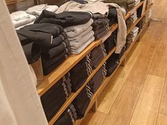 -优衣库(北京首开福茂宋家庄购物中心店)