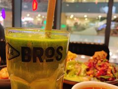 -Moka Bros 摩卡站(西单大悦城店)