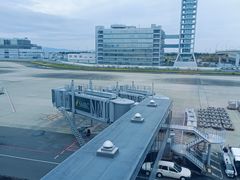 -关西国际机场直营免税店