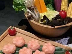 -湊湊火锅·茶憩(新中关购物中心店)