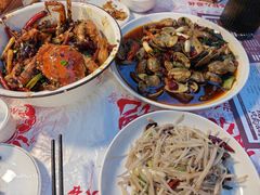 -辣螃铠盆盆蟹大排档(海昌店)
