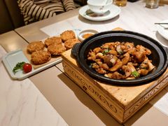 -荷花亭·湖北融合菜(中商广场店)