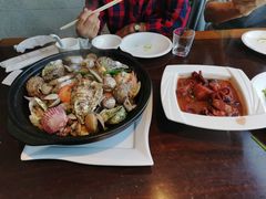 -赶海部落海鲜城(海阳路店)