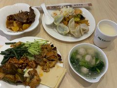 -梦航彩虹之约自助餐厅(华府天地店)