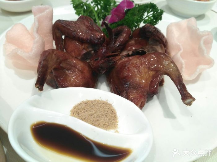 棠潮潮福城(南益广场店)-脆皮乳鸽-菜-脆皮乳鸽图片-泉州美食-大众