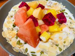 乳酸菌鲜果沙拉-魏斯理汉堡(西安沣东吾悦店)