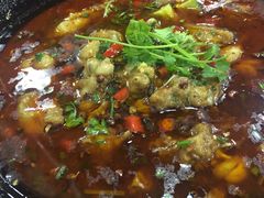 -虾弄弄海派小龙虾·牛羊蝎子火锅