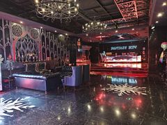-范特西FANTASY量贩式KTV(民主广场店)