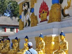 -护国法轮寺