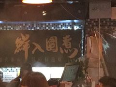 -鲜入围煮花胶鸡海鲜火锅