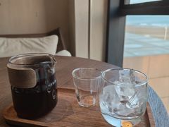 -青岛朗艺美术馆·海景咖啡