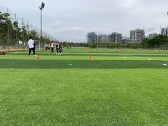 -Riverside河畔少儿足球培训(前滩店)