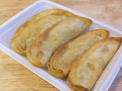 -老新隆牛肉锅贴(新街口店)