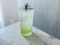 -Me Coffee下午茶艺术空间