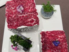 -左庭右院鲜牛肉火锅黑金店(陆家嘴中心店)