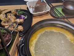 -一朵菌·野生菌探索家火锅(南亚店)
