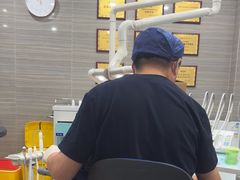 -上海仁爱医院口腔科 · 种植