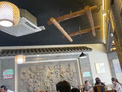 大堂-王明古法砂锅居(开化寺店)