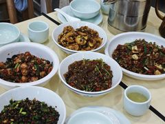 -笨罗卜浏阳菜馆(龙华鹏润达店)