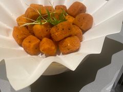 -桂满陇·手作小笼包&江南叫花鸡(中山公园店)