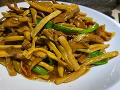 土家腊味大烧笋干-味莊·青岛菜(云霄路店)
