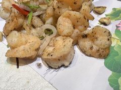 -姜君·千岛湖鱼头馆(浦东大道店)