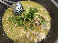 -灶知轩湘西石锅鱼(万佳广场店)