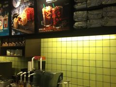 -星巴克(西安李家村万达店)