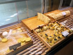 -苹果花园(襄阳南路店)