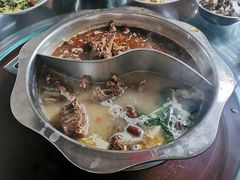 -亿诣蝎府炸酱面羊蝎子火锅(酷车小镇店)