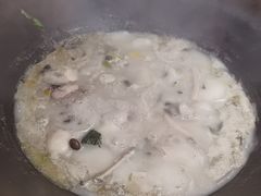 -陈大锅·岳阳鱼馆·地道岳阳菜(美食街店)