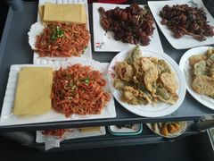 -雪野鱼头大王邢府公老店(雪野湖店)