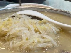 排骨炖酸菜-宝发园名菜馆