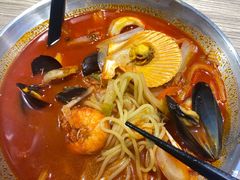 -炒码先生·韩餐炸鸡披萨(西塔店)