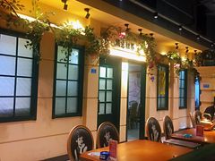 大堂-年巴羊肉铺老铜锅(梅江店)