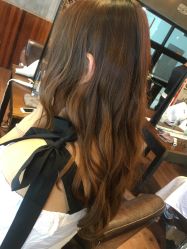 -PE SALON